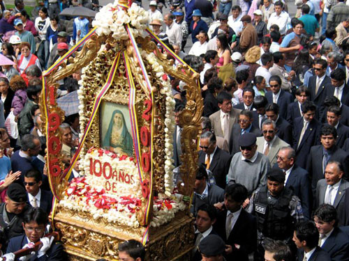 procesion dolorosa de quito