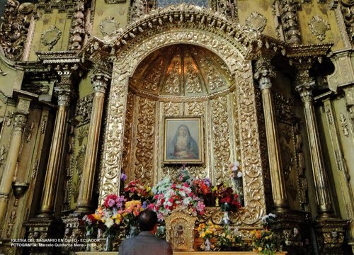 altar principal de la iglesia san francisco de quito