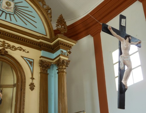 crucifijo en capilla del buen consejo corrientes