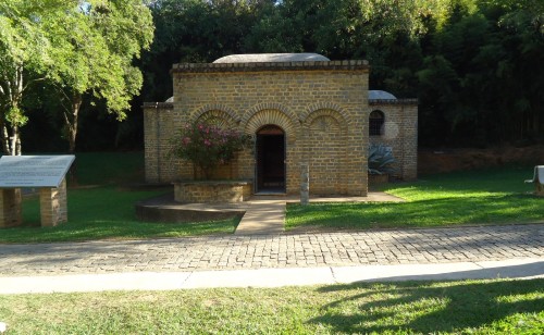 replica de la casa de efeso en ns de natividade fondo