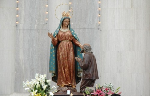statua-madonna-miracoli