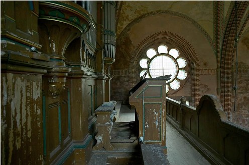 iglesia abandonada