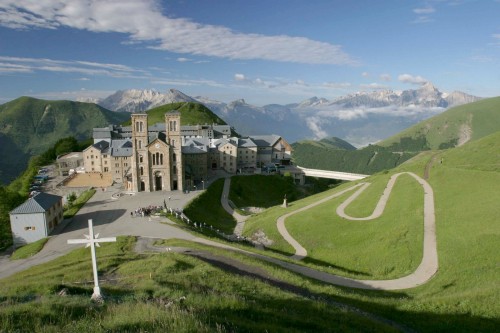 santuario de la salette fondo