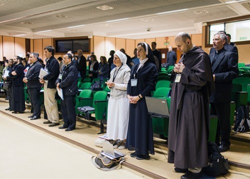 conferencia-de-exorcismo-500x357
