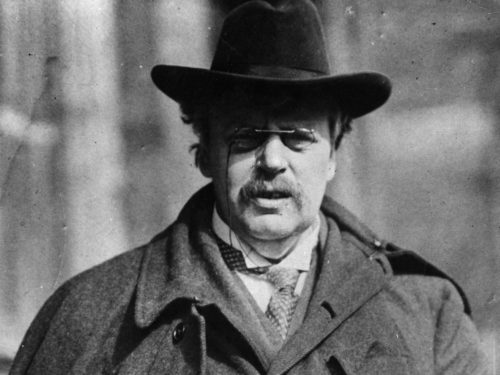 chesterton con sombrero