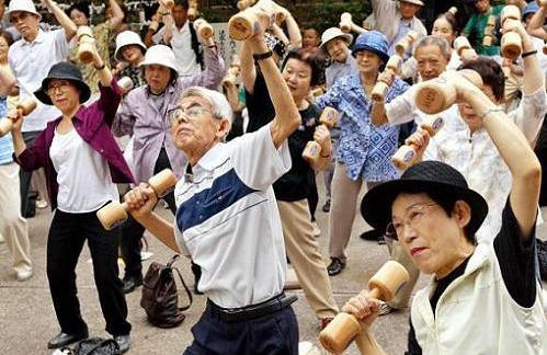 tercera edad en japon