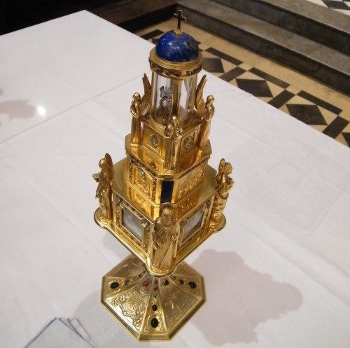 relicario de la virgen de las lagrimas de siracusa