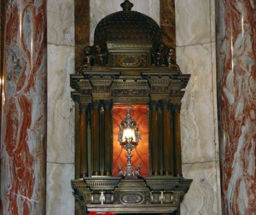relicario con la sacra espina de bergamo
