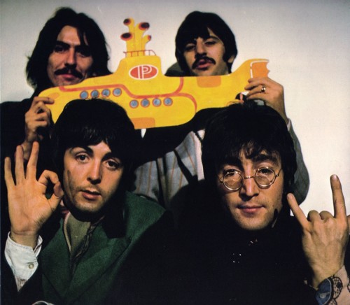 beatles simbolo iluminati