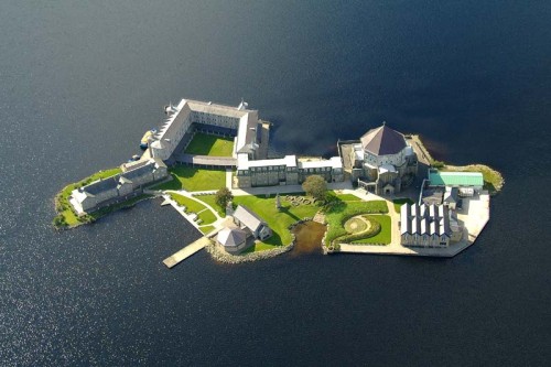 isla Lough-Derg