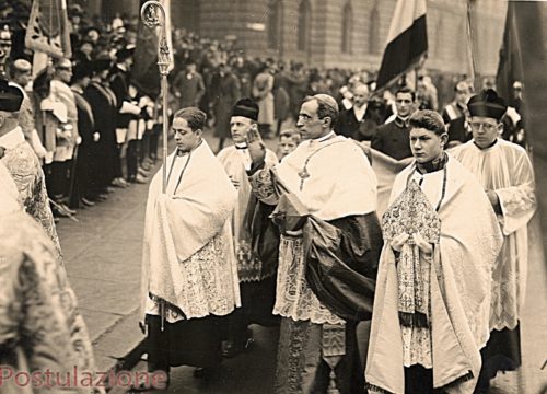 pio xii en procesion