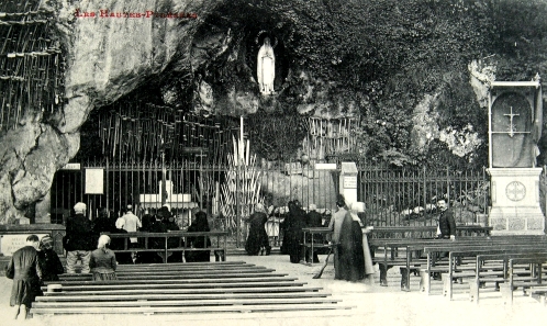 foto antigua de la gruta de lourdes