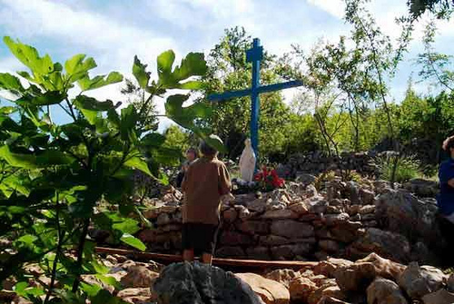 cruz azul de medjugorje
