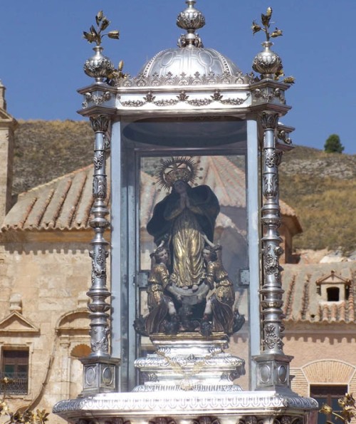 procesion-virgen-del-saliente