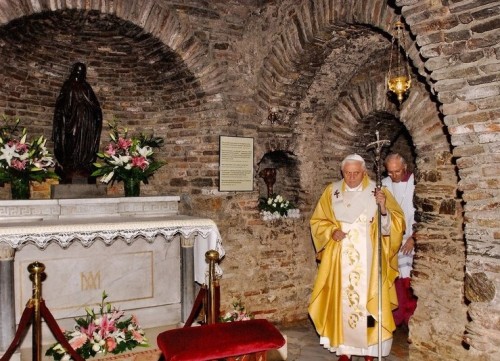 benedicto xvi en casa de efeso