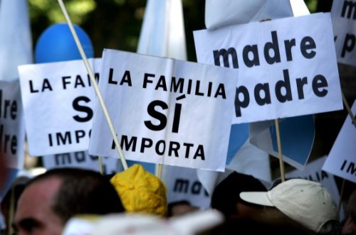 la familia importa