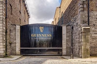 Guinness Storehouse Gate.jpg