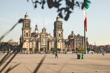 Mexico-city-cathedral-centro-historico.jpg