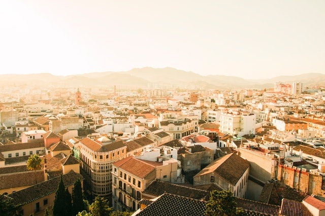 Madrid neighborhoods and hostels