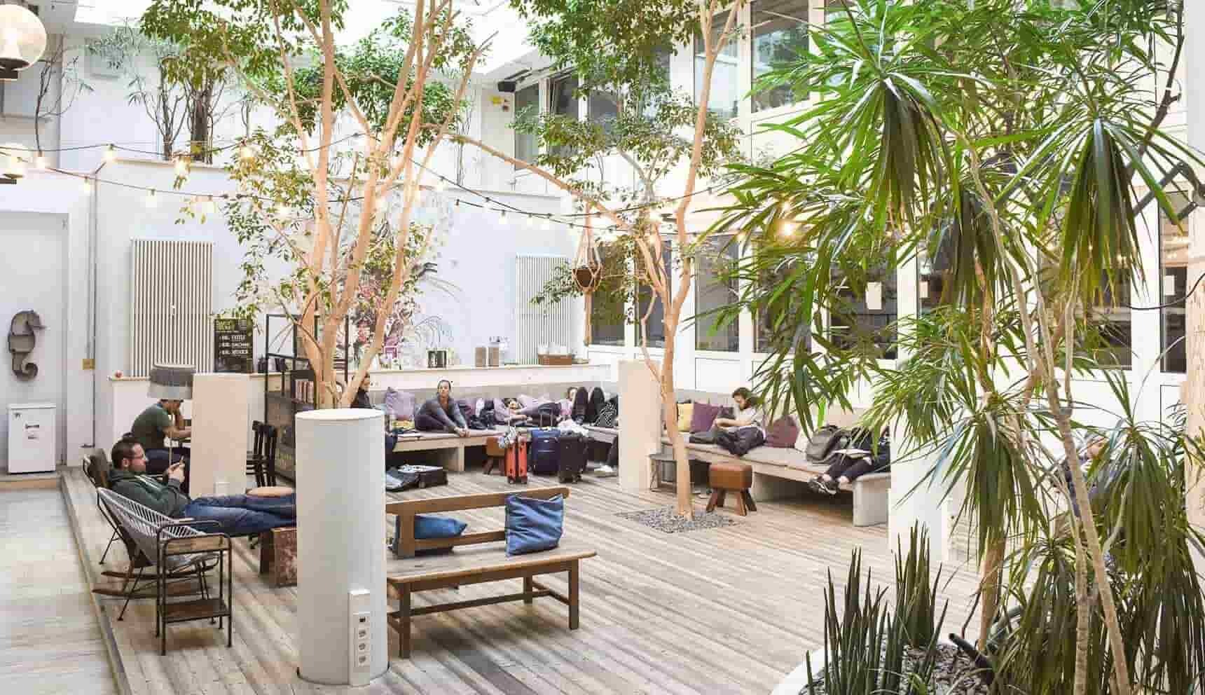 Munich Wombat's City Hostel location and hangout lobby.