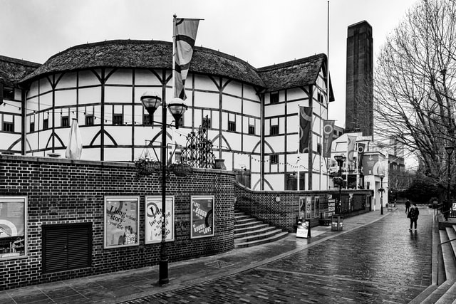 Shakespeare's Globe Theatre london attraction