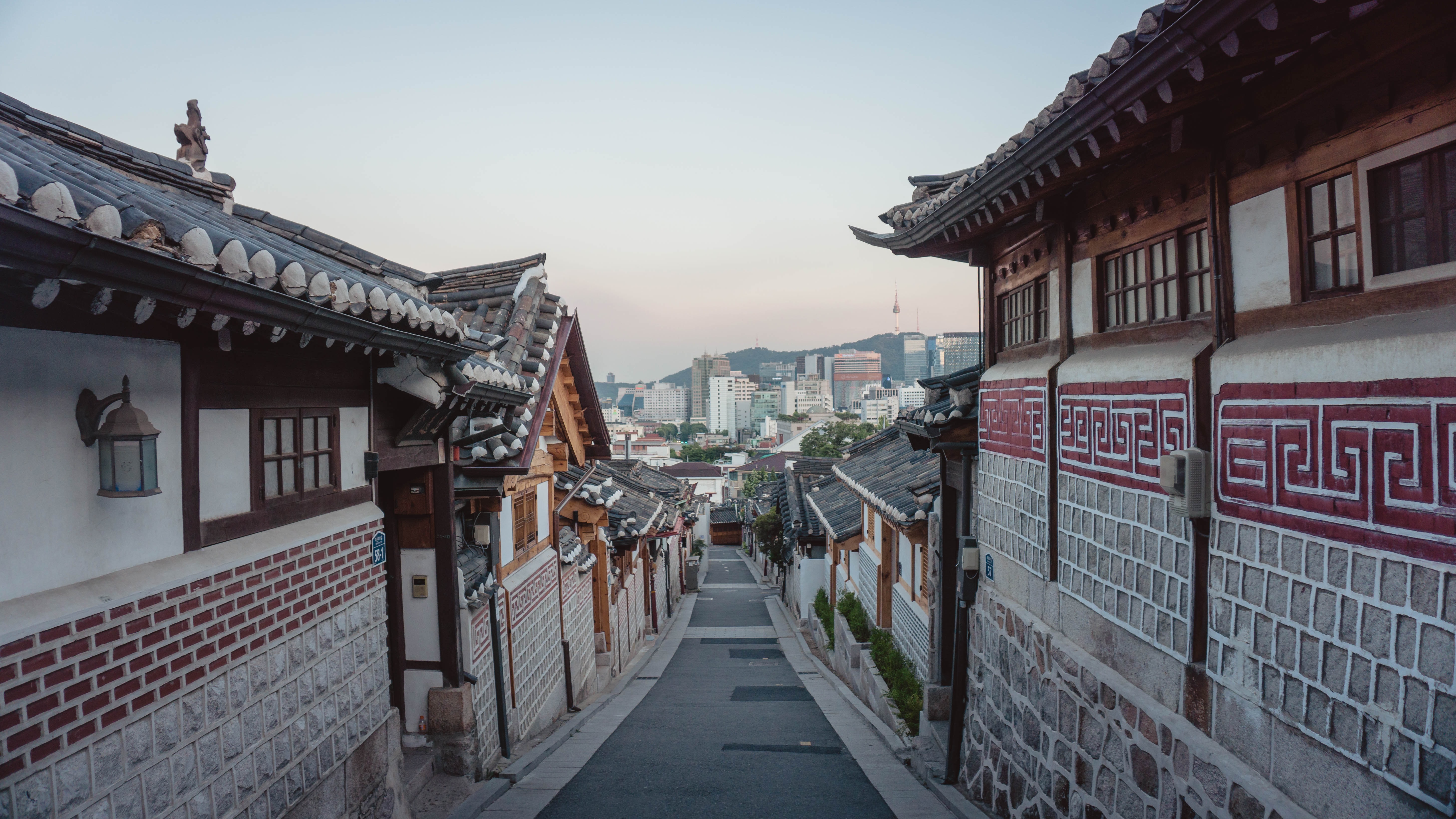 bukchon hanok village Things to do in korea