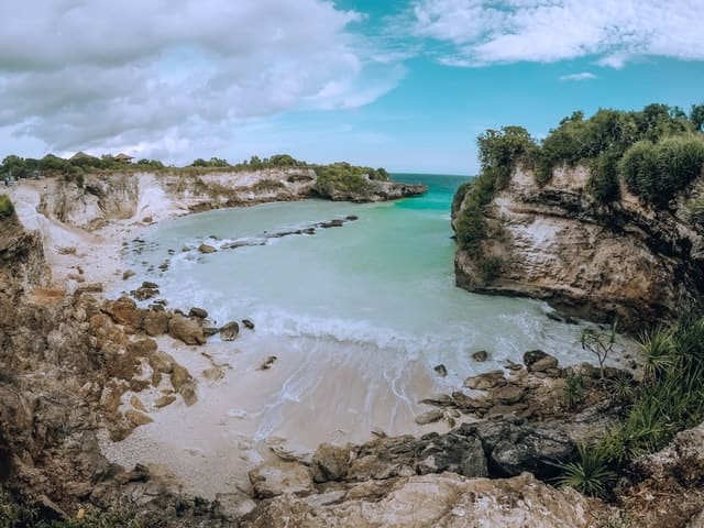 Where to stay in bali beach