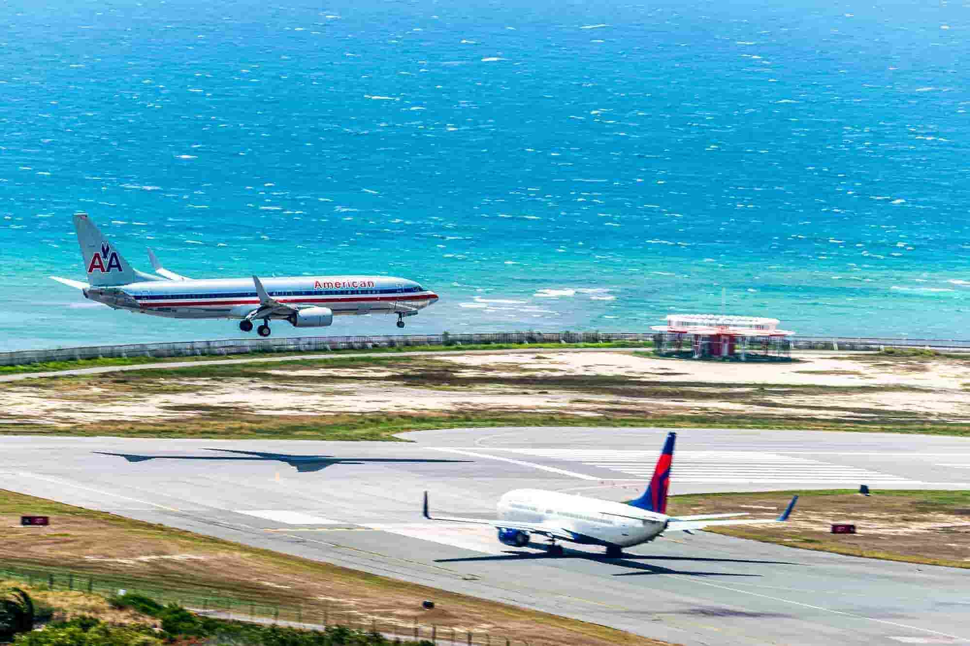 Airports in Jamaica: Full Guide with Expert Tips! [2022]