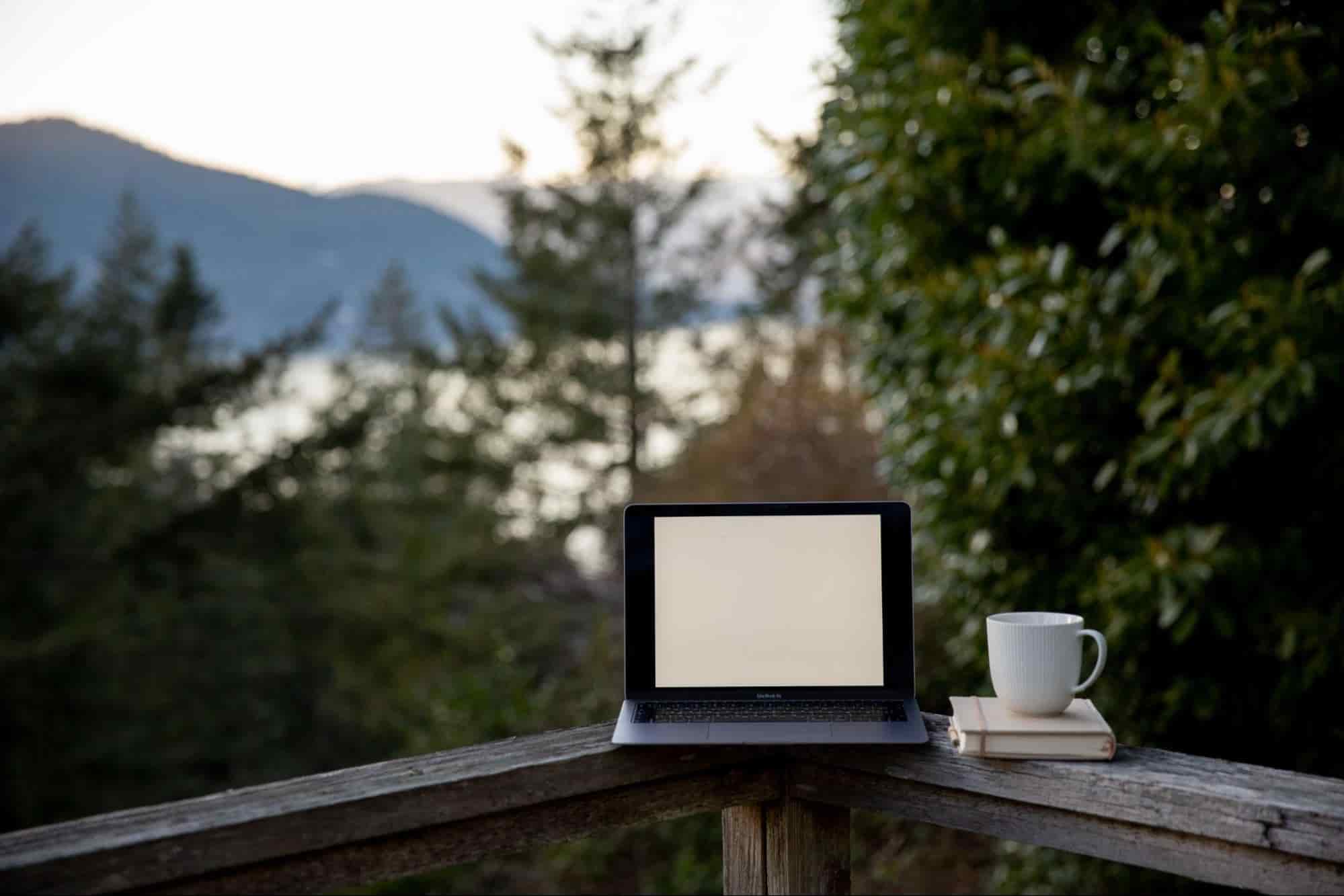 digital nomad fiverr