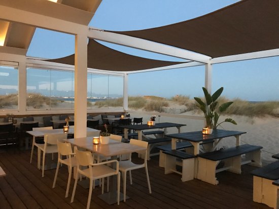 Bahia Beach Bar lagos nightlife