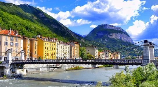 Déléguez gestion de vos charges locatives à Grenoble, Kaliz s'occupe de tout. Dites stop aux loyers impayés et déléguez la mise en location de votre bien.