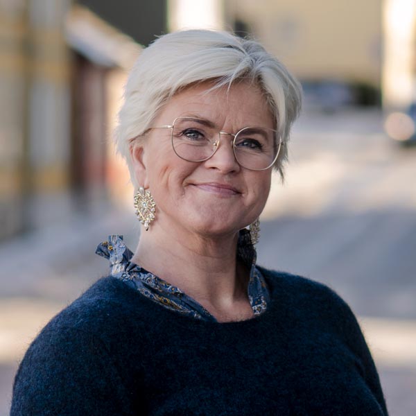 portrettbilde av kvinne