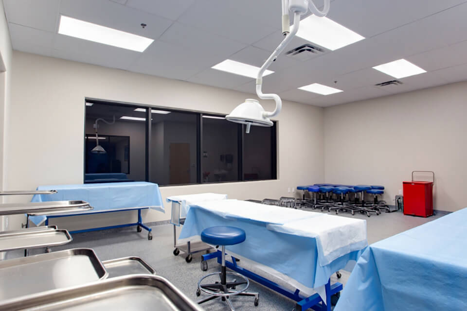 Phoenix AZ medical training facility & bioskills lab