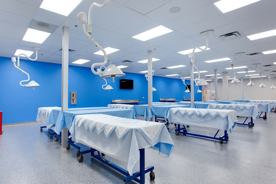 Phoenix AZ medical training facility & bioskills lab