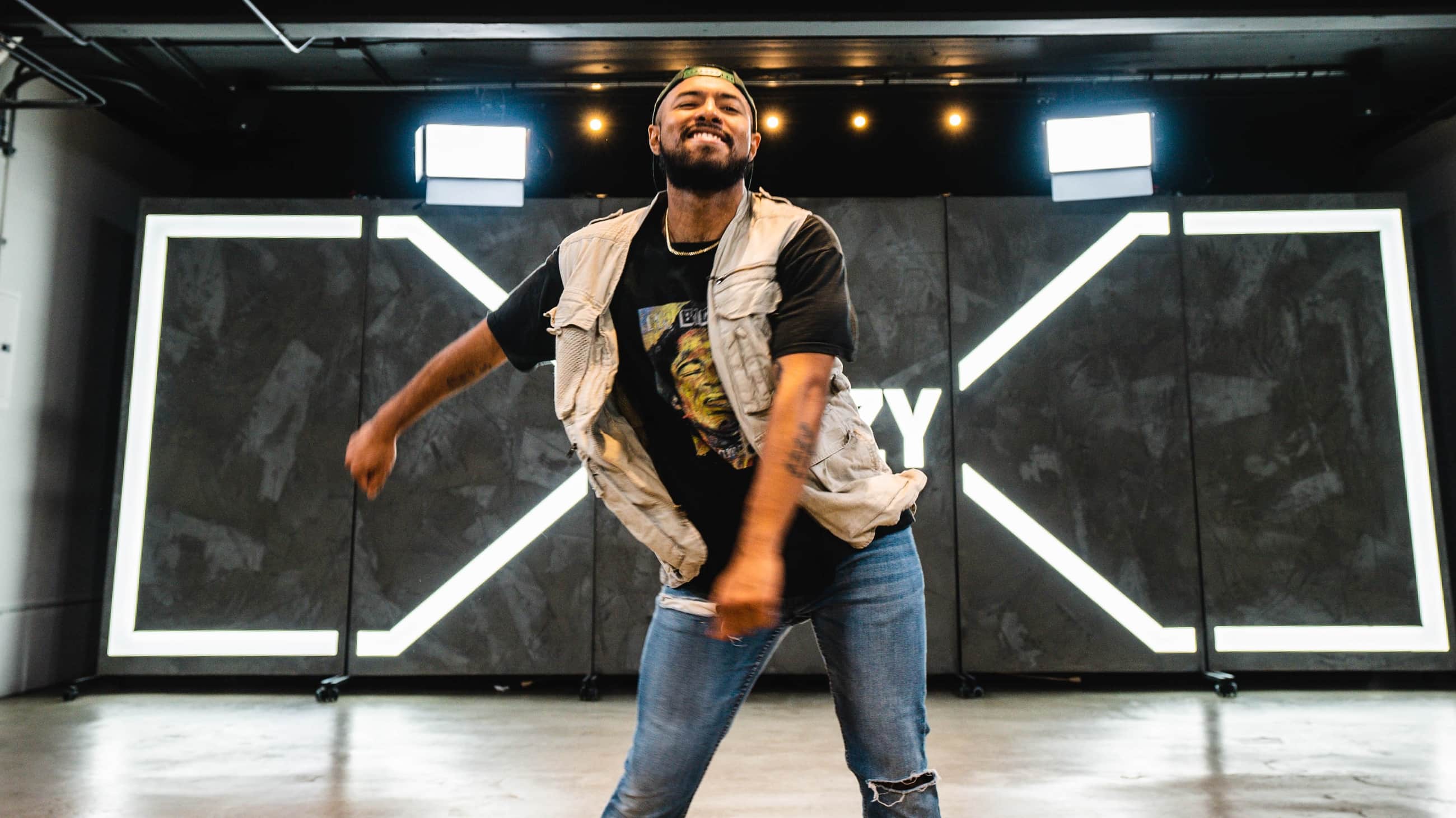 How To Do The Floss Dance Move STEEZY Blog