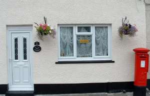 Col-Mar Guest House