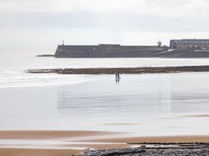 Porthcawl - Trecco Bay Beach