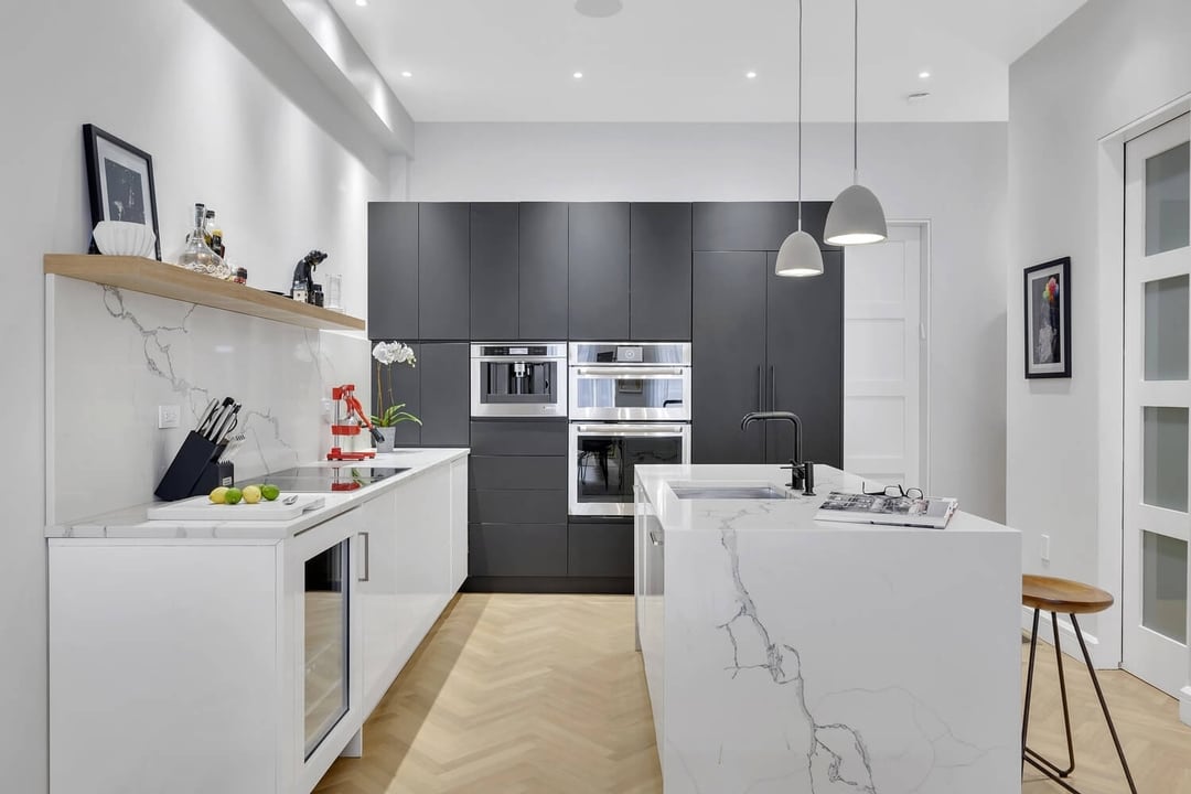 Luxury Kitchen, Bath & Apartment Renovations In NYC | Gallery Kitchen ...