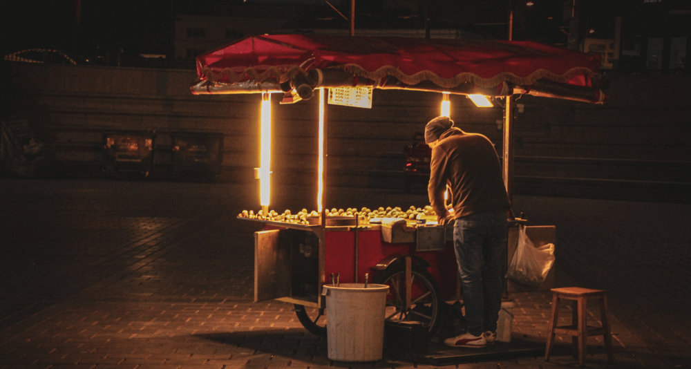 How to start a profitable food cart business