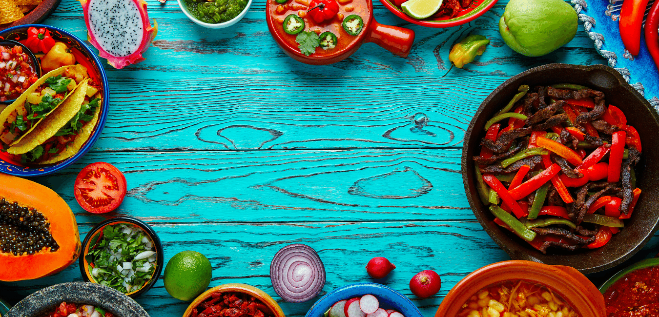Diversos platillos de comida mexicana