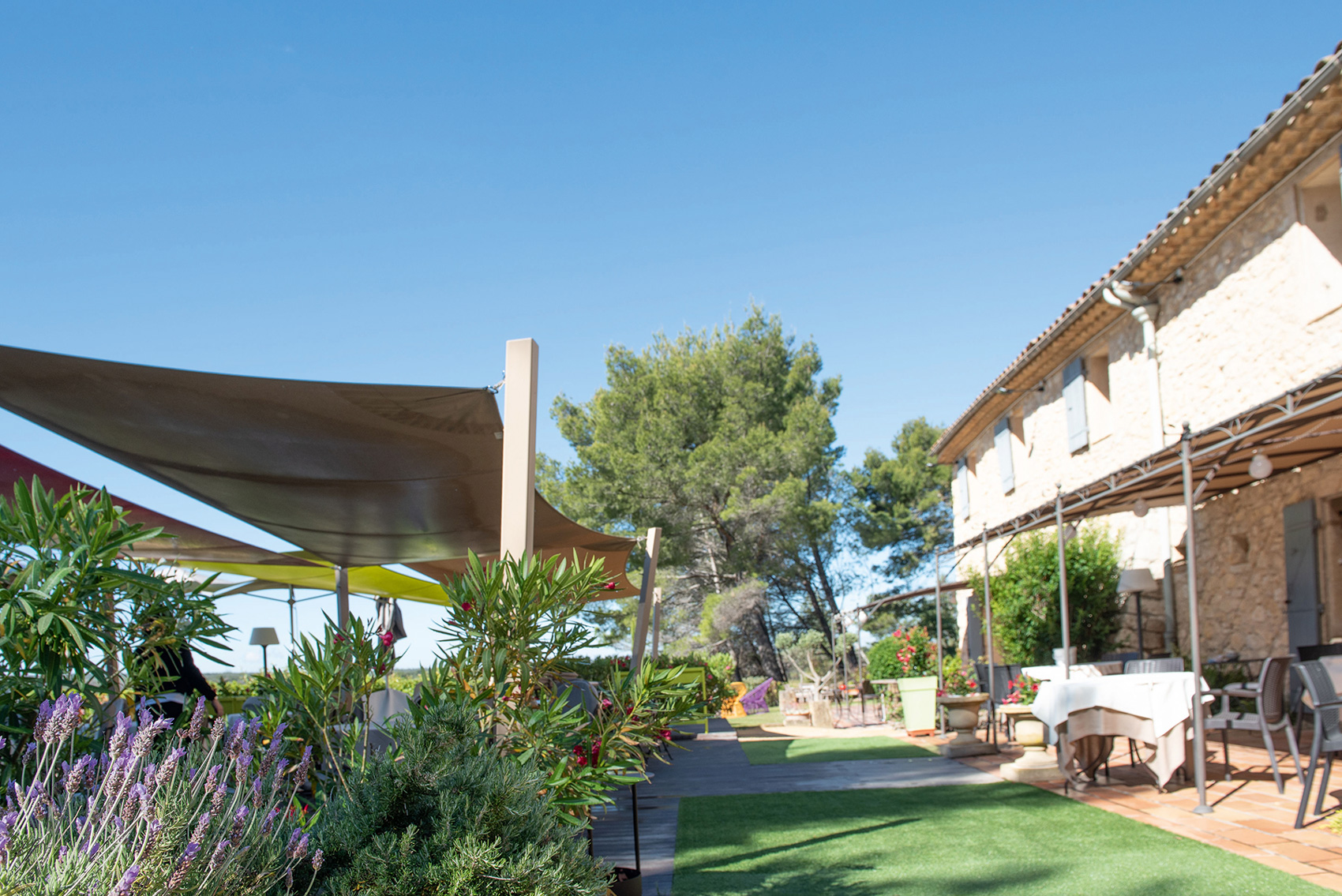 Le Mas de Fauchon • SaintCannat Le Mas de Fauchon • SaintCannat