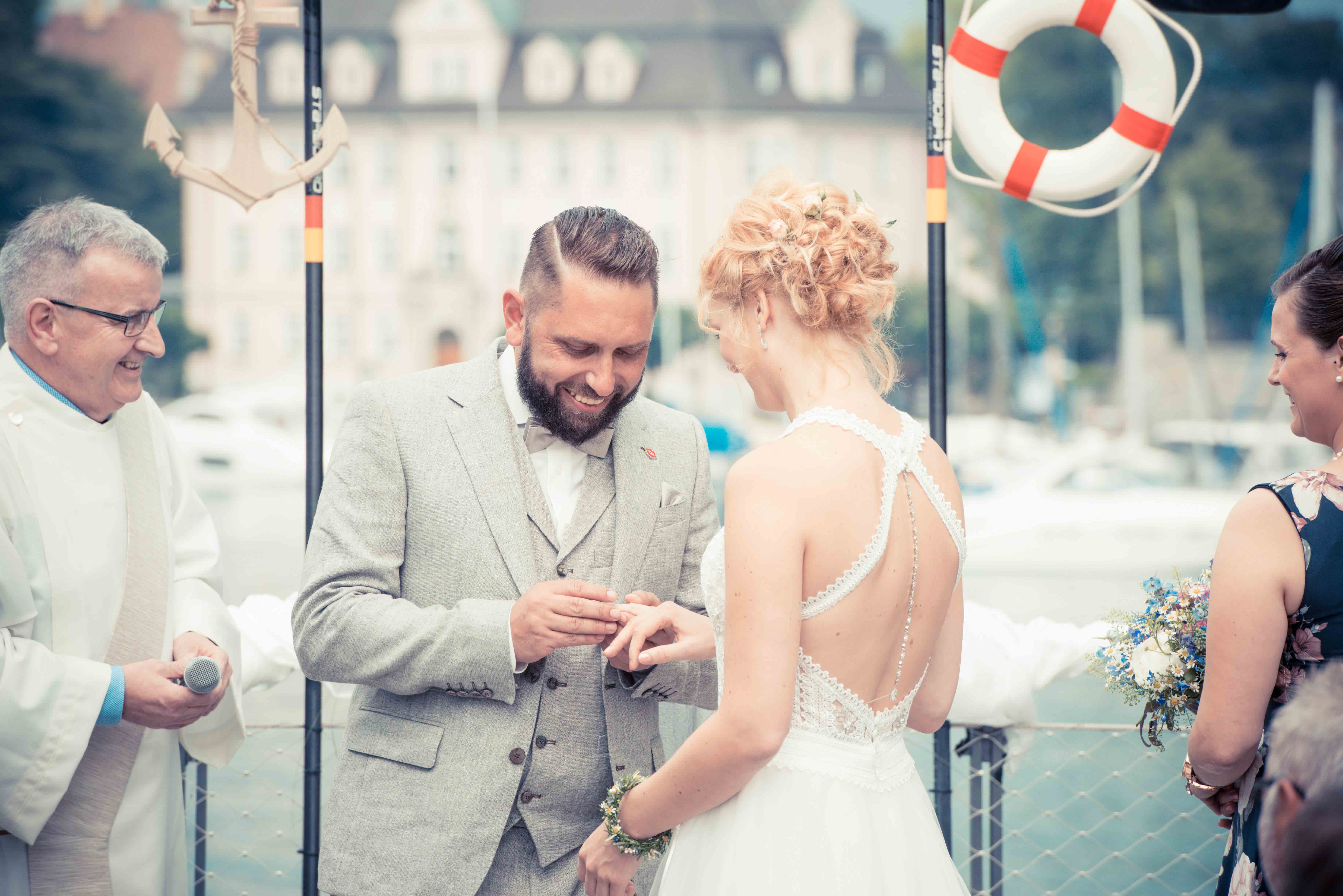 Hochzeitsfotograf "MEDIArt Photographie"