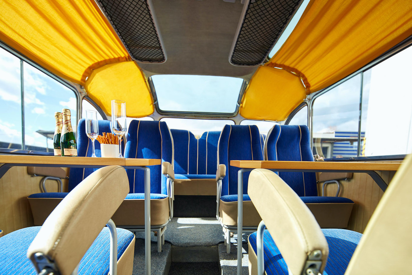 Hochzeits-Fahrzeug von "Bösch Reisen"