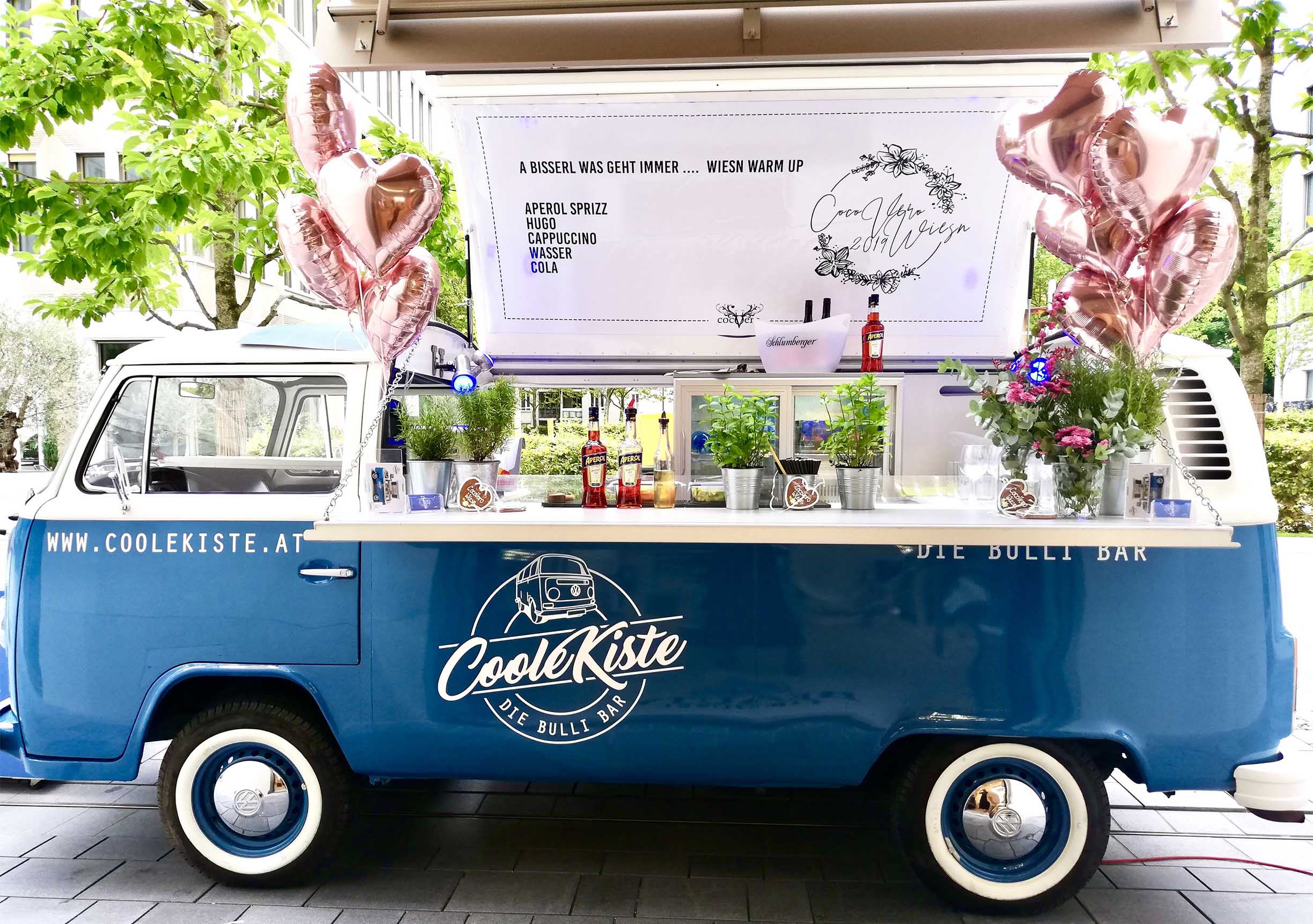 Coole Kiste – Die Bulli-Bar für eure Hochzeit