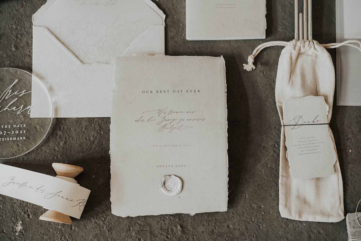 Hochzeitspapeterie von MIKA Design Studio Wolfgangsee