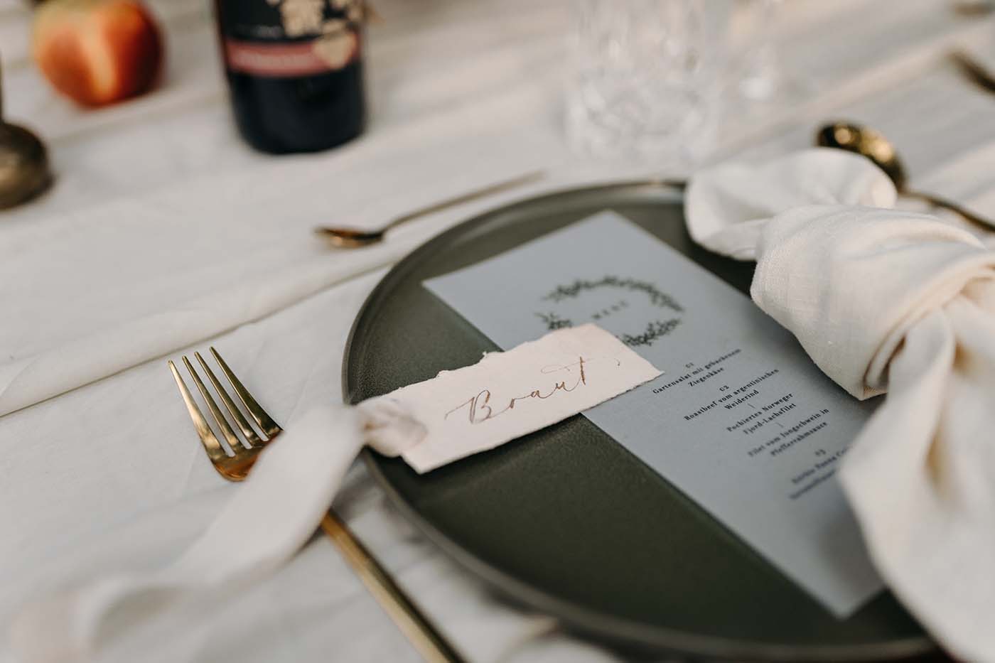 BEHOLD – Hochzeitspapeterie