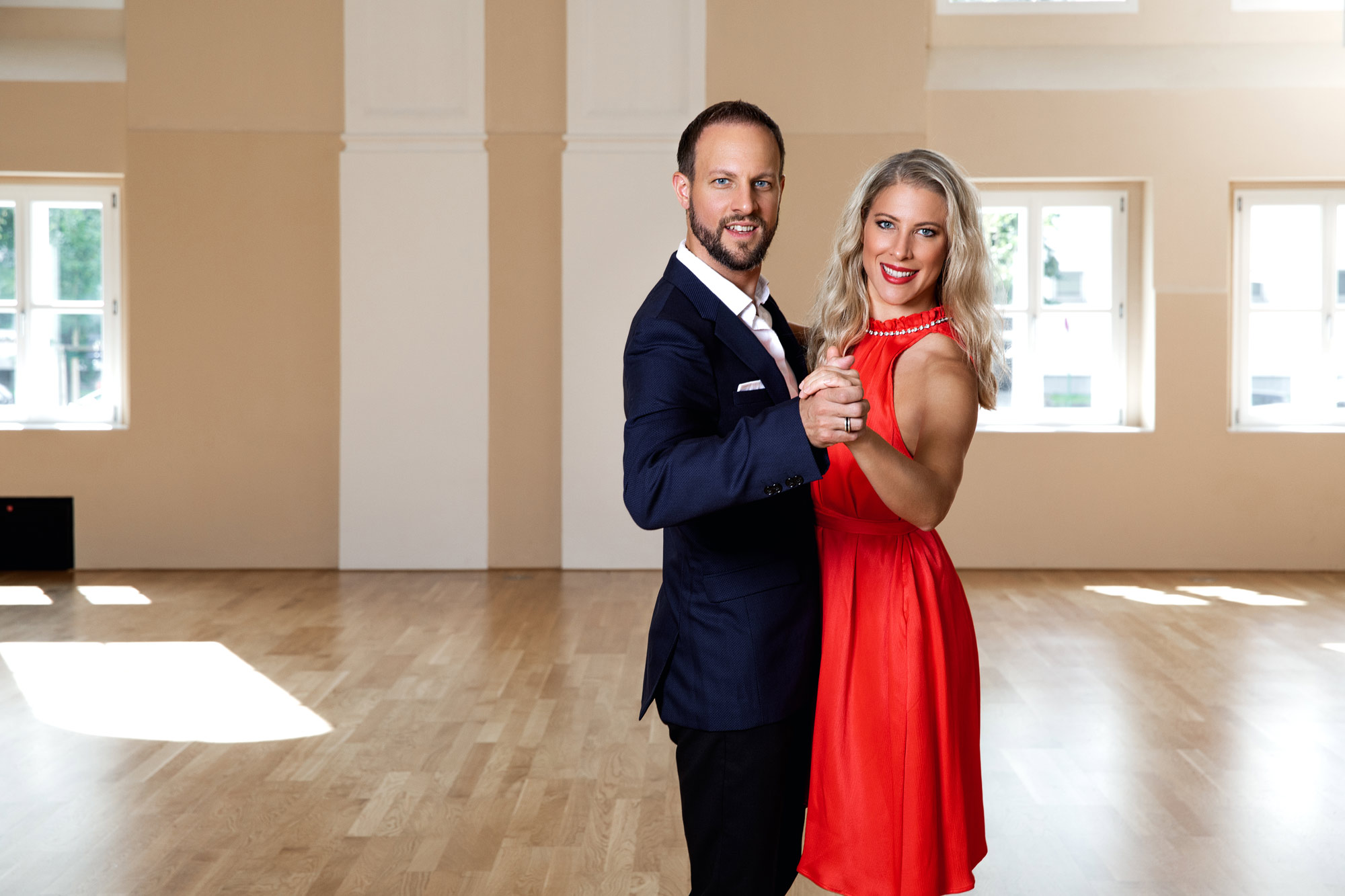 Online-Tanzschule Santner – Tanzkurse für eure Hochzeit