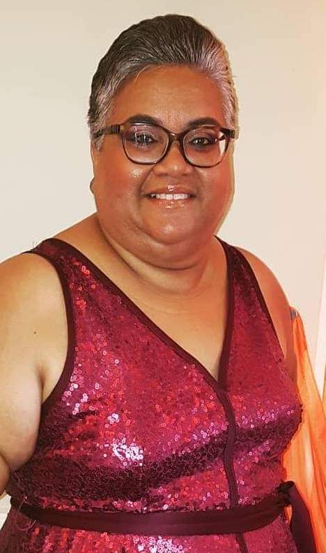 Verrine Esmeri Carmen Cijntje