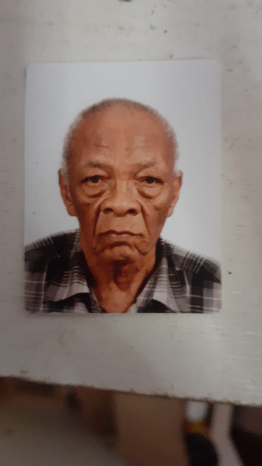 Teófilo Justo Eleonora