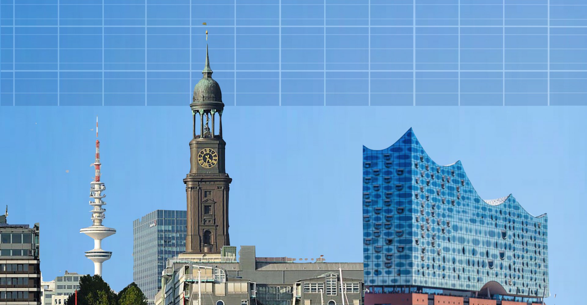 Solaranlage auf blauem Himmel mit der Stadt Hamburg